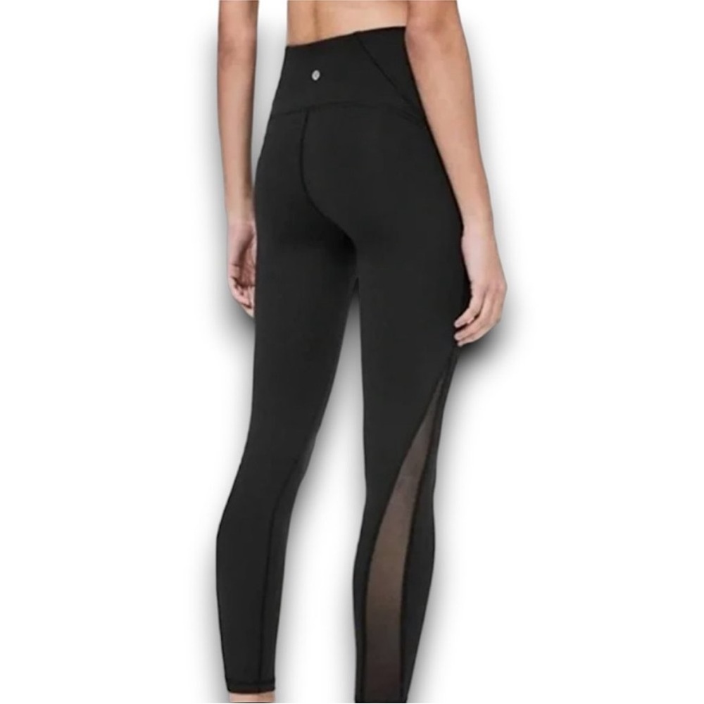 Lululemon WUNDER UNDER leggings with mesh side